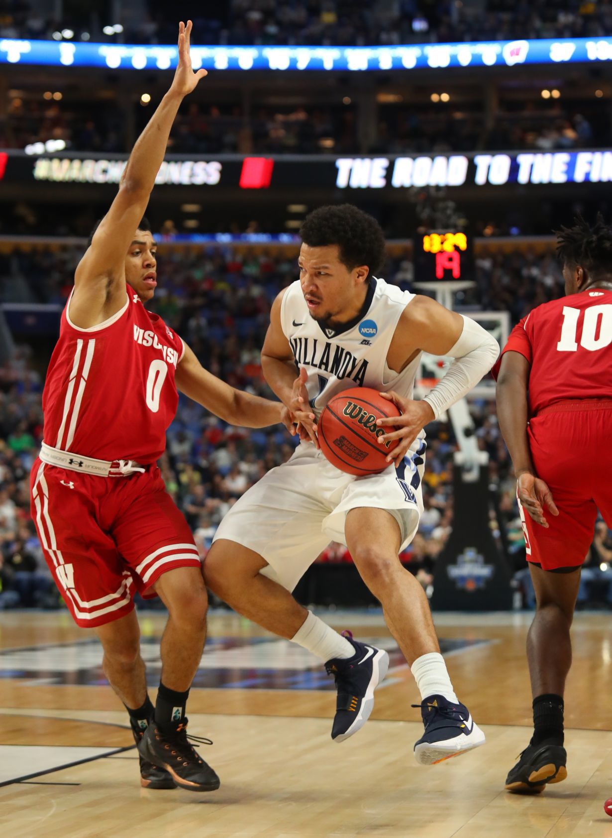 Badgers 65, Wildcats 62